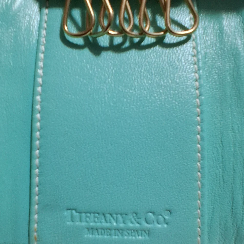 Tiffany & Co. Key/card Wallet Type Holder RETIRED🔥